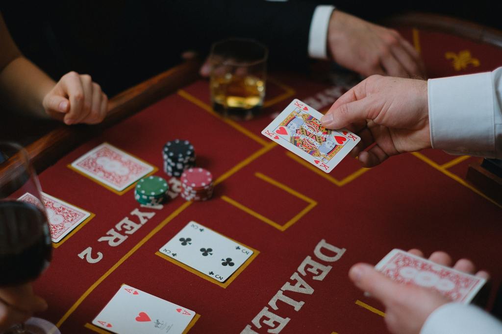 Các yếu tố cơ bản cho người mới bắt đầu trong cờ bạc trực tuyến
